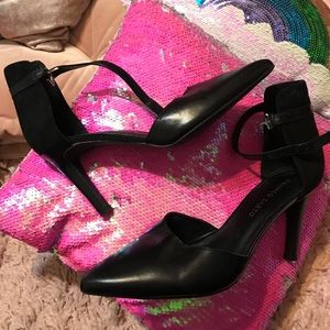 Franco Sarto closed toe heels